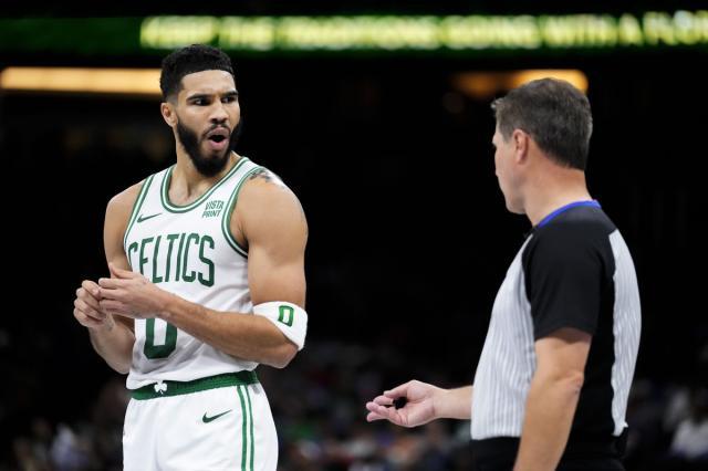 xk体育-绿军状态低迷进入疲劳期 季中赛突围只剩理论可能